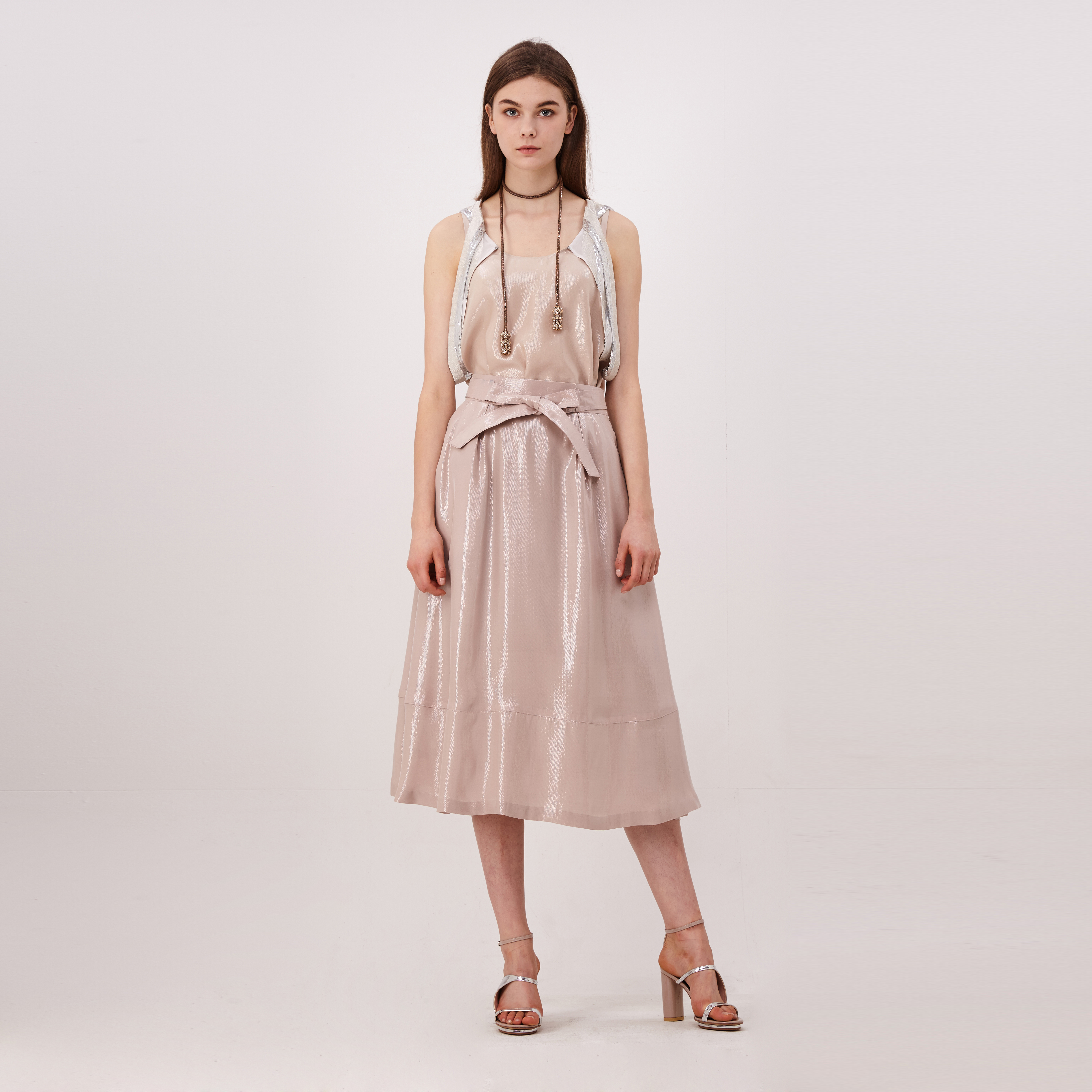 LOOK 27