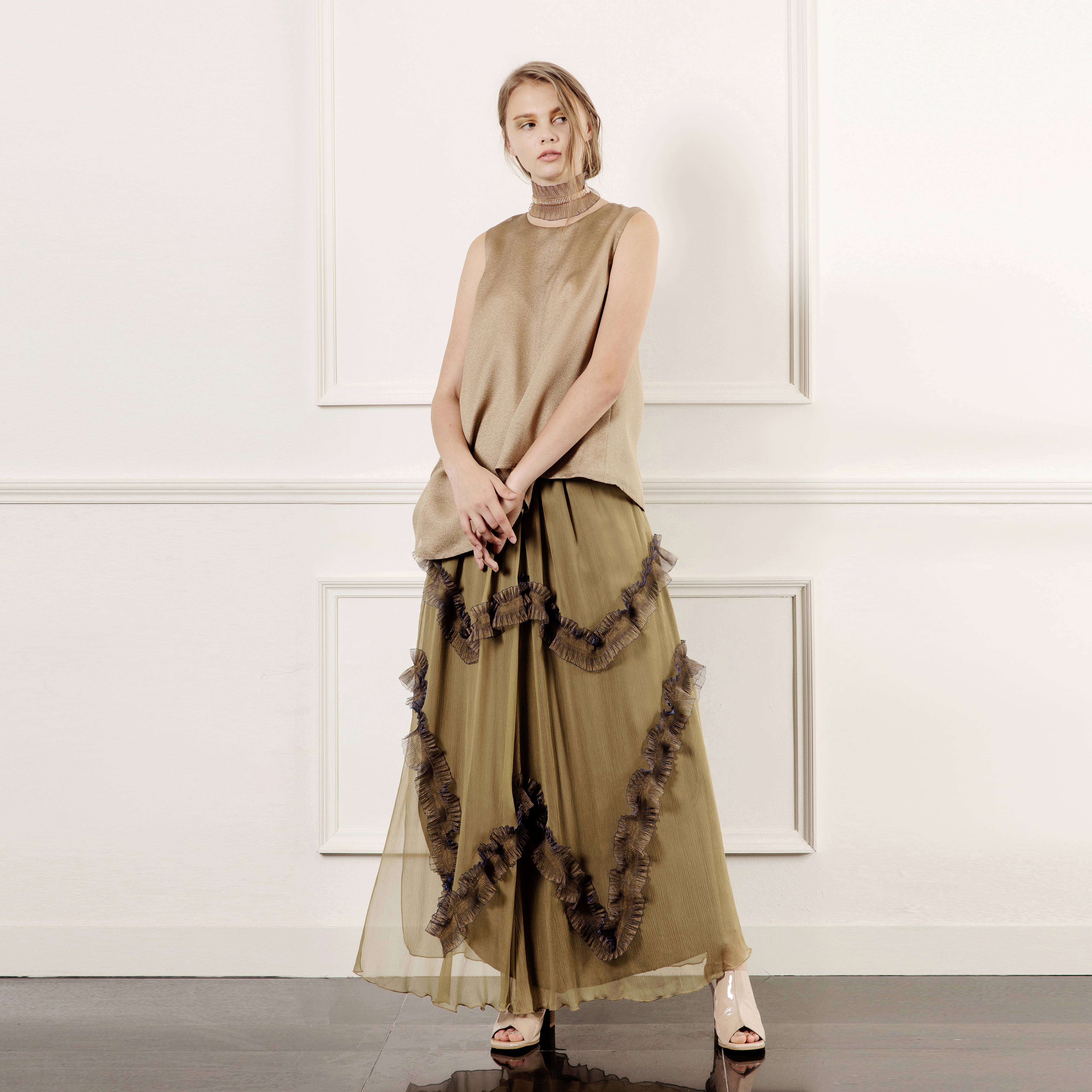 LOOK 30