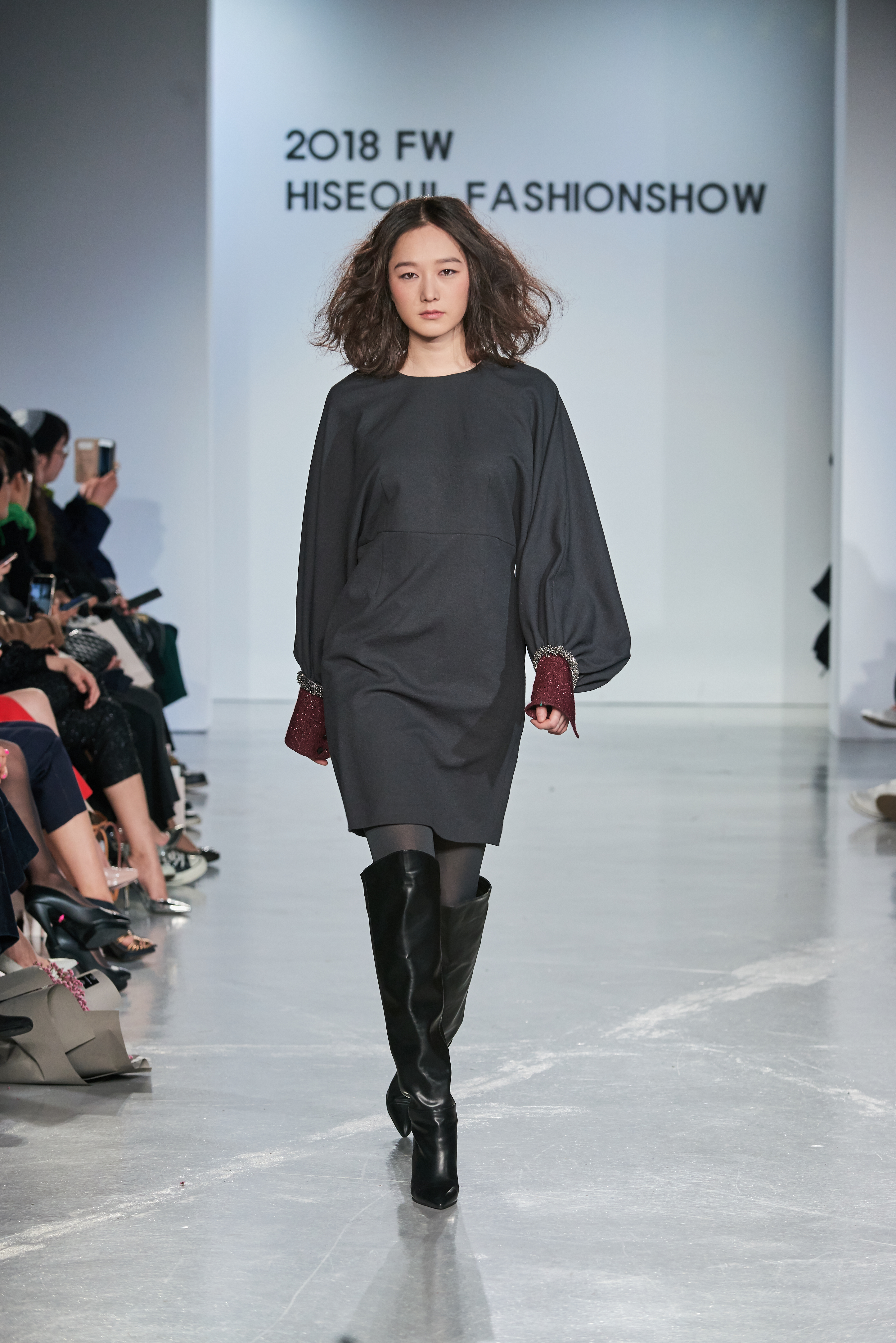 LOOK 13