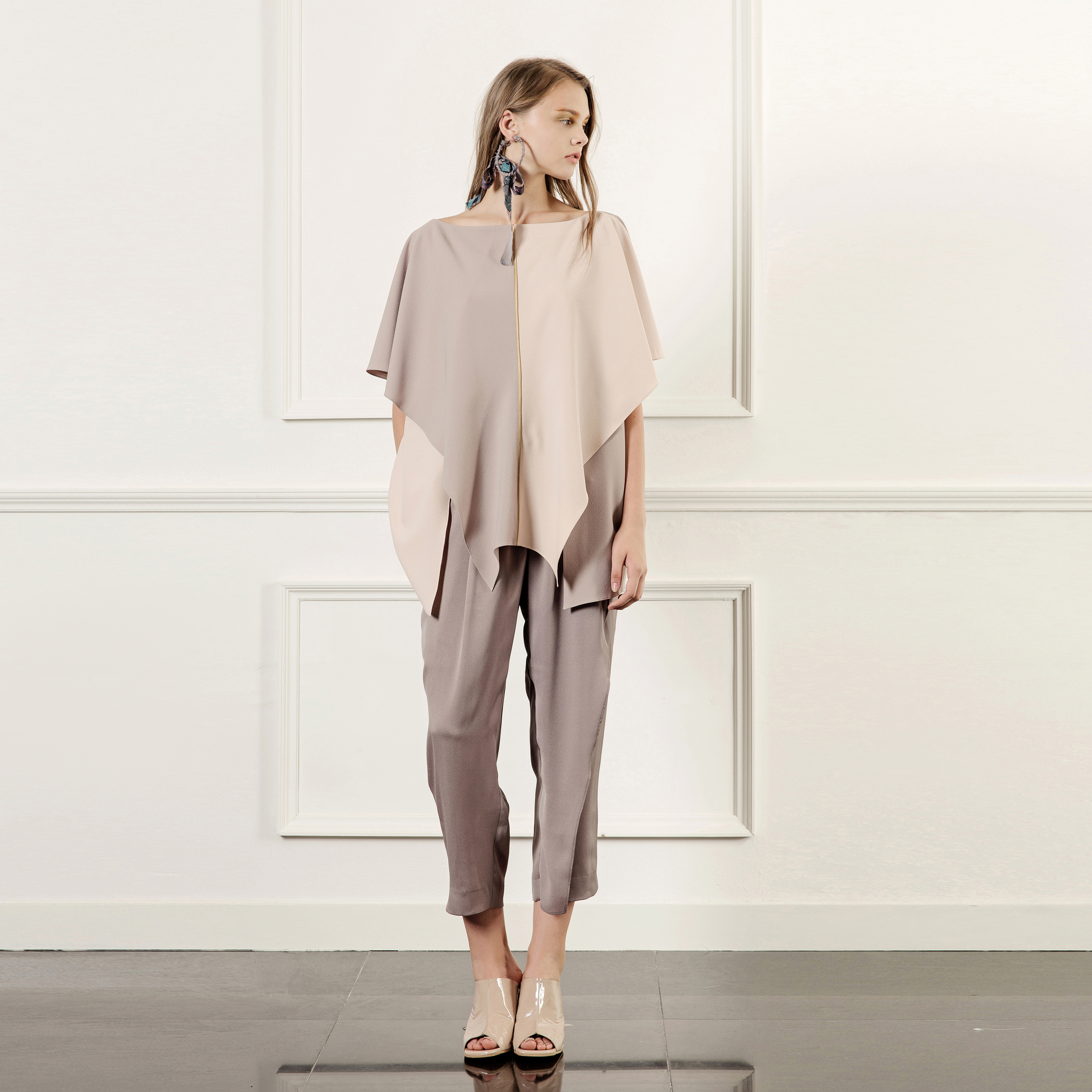 LOOK 34