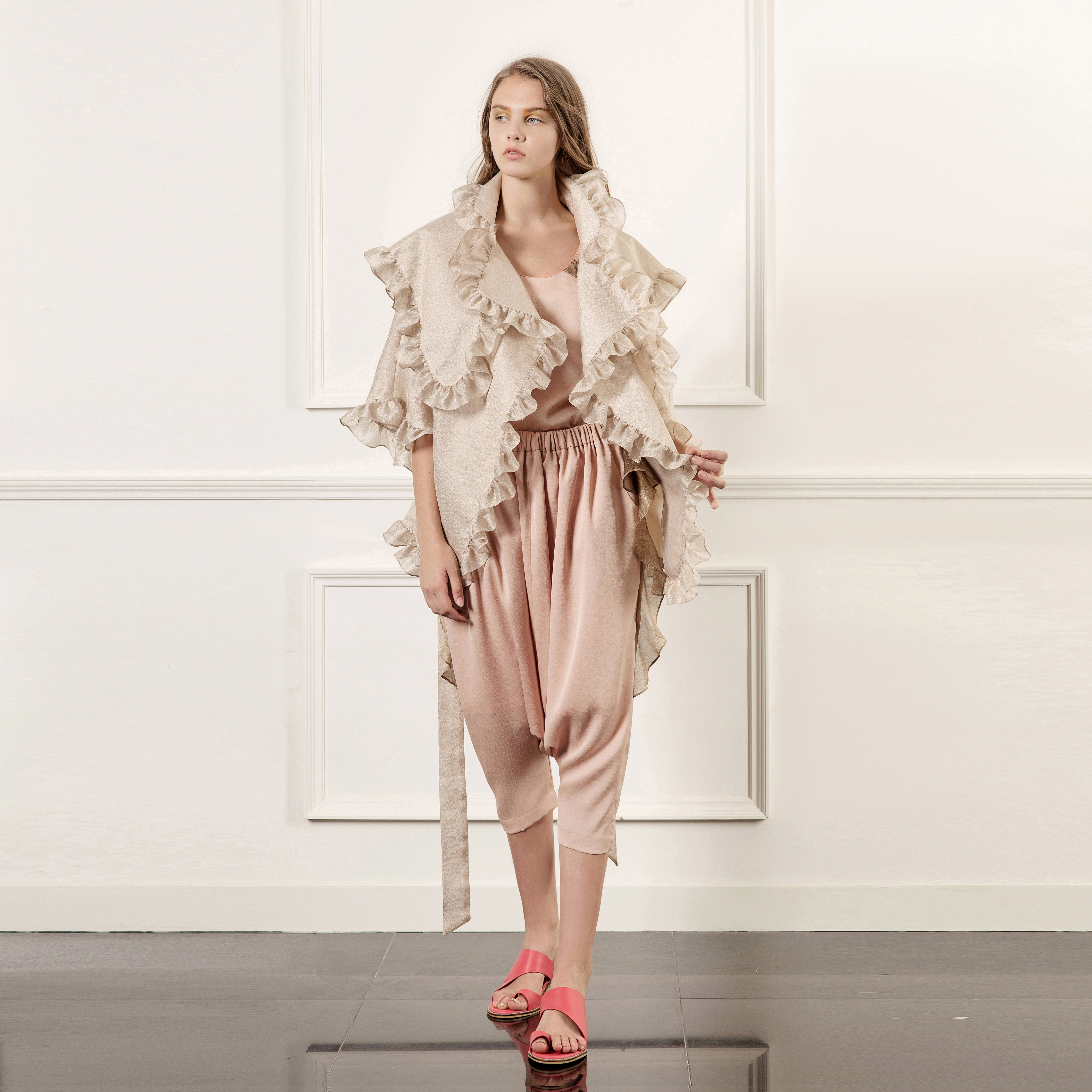 LOOK 56