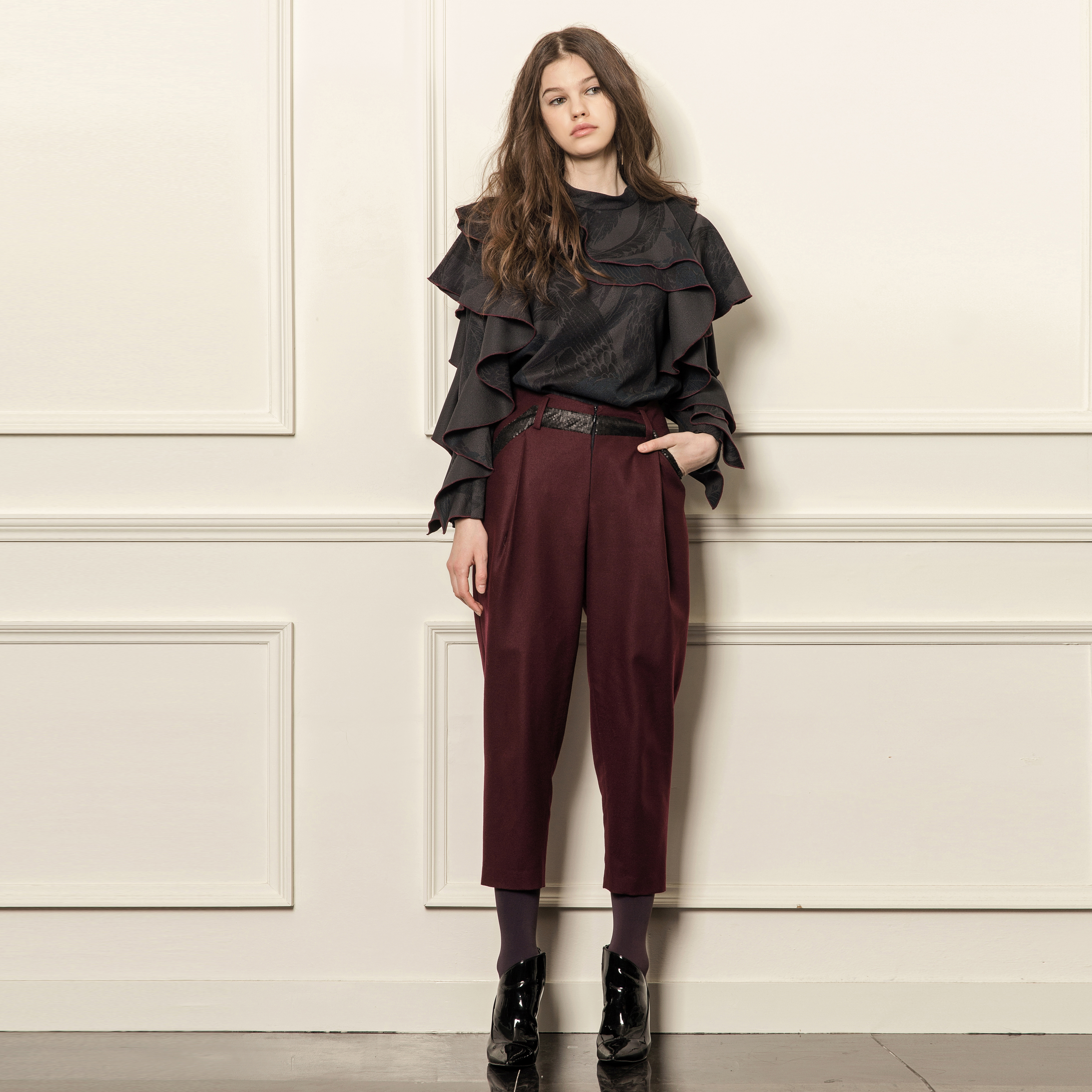 LOOK 1