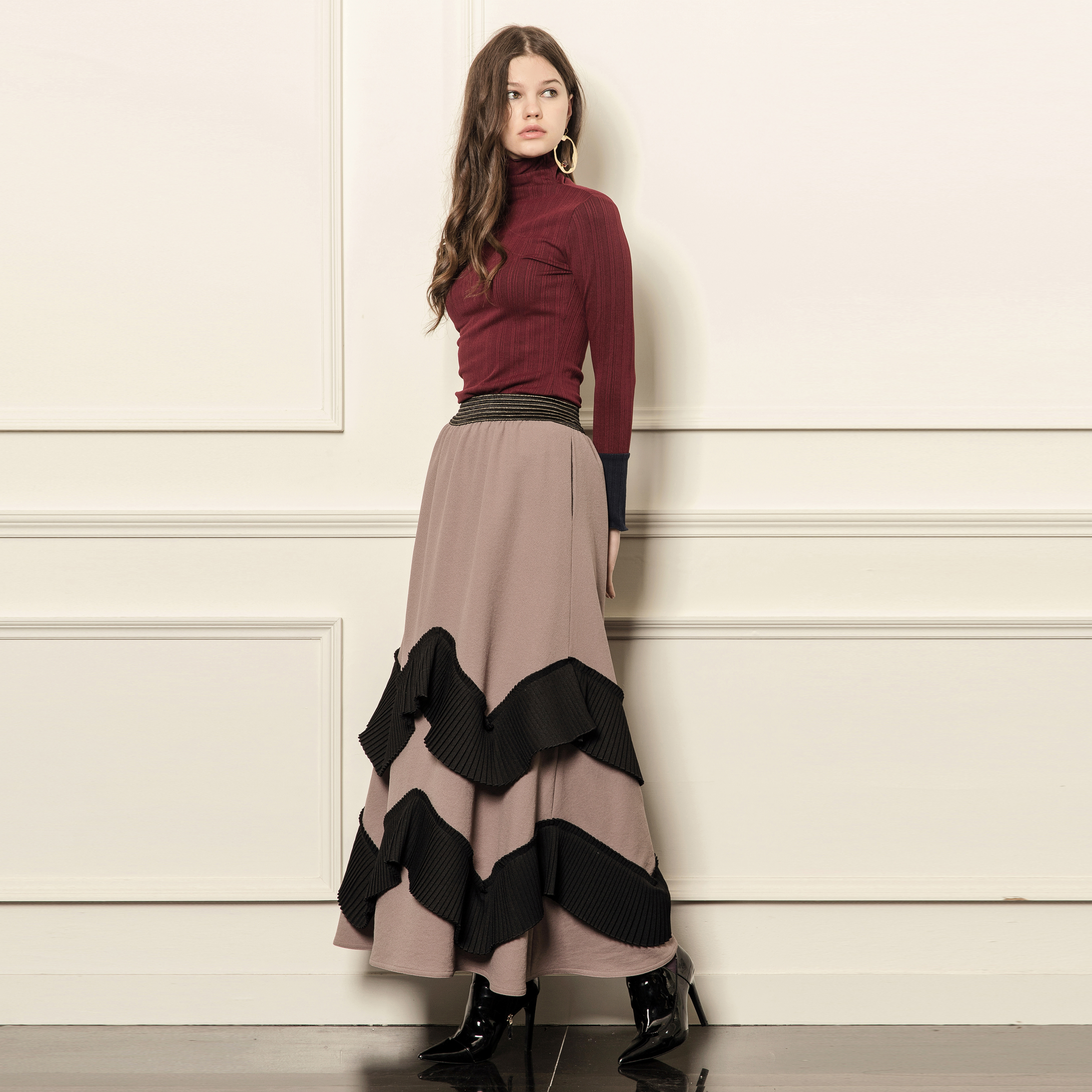 LOOK 29