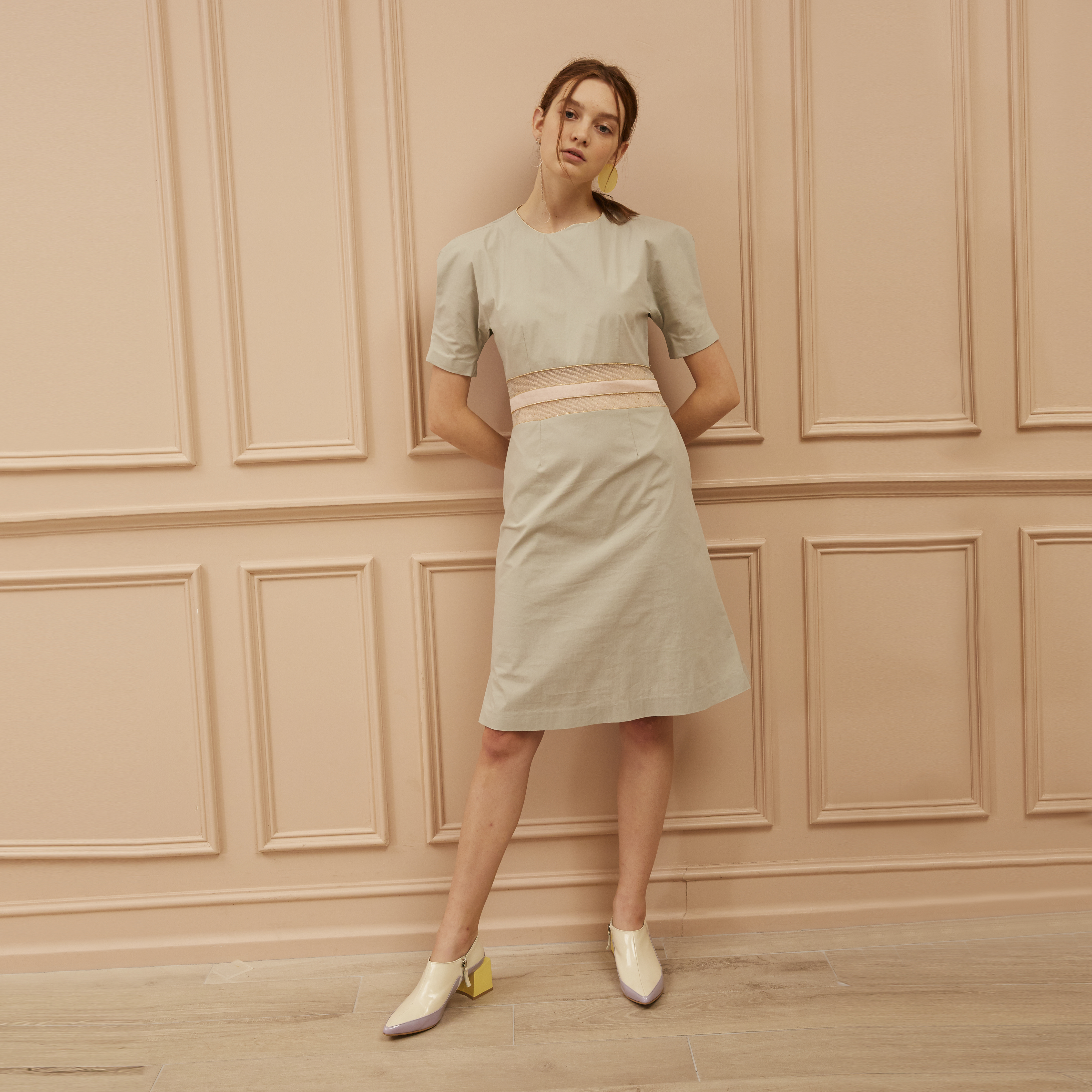 LOOK 12