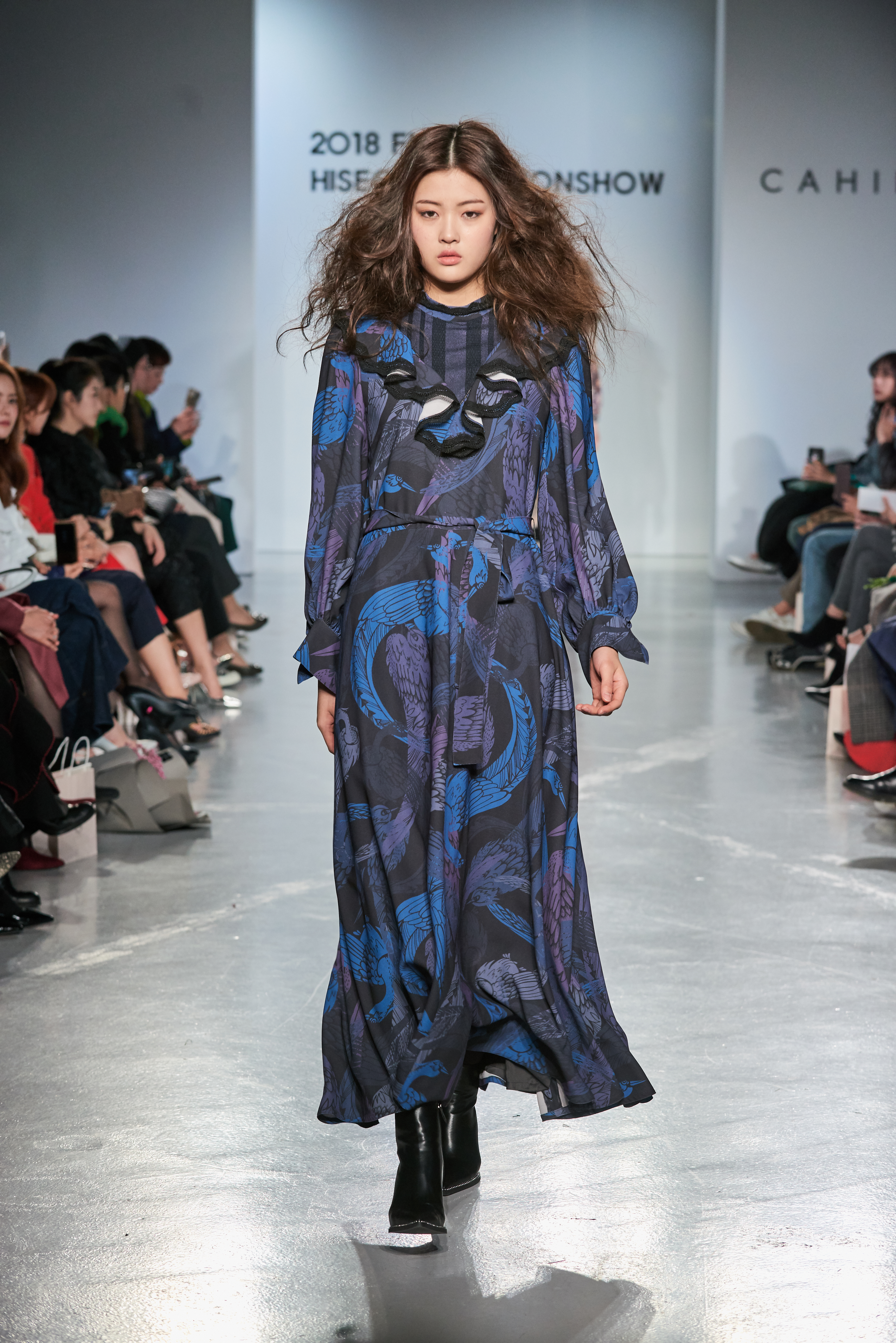 LOOK 23