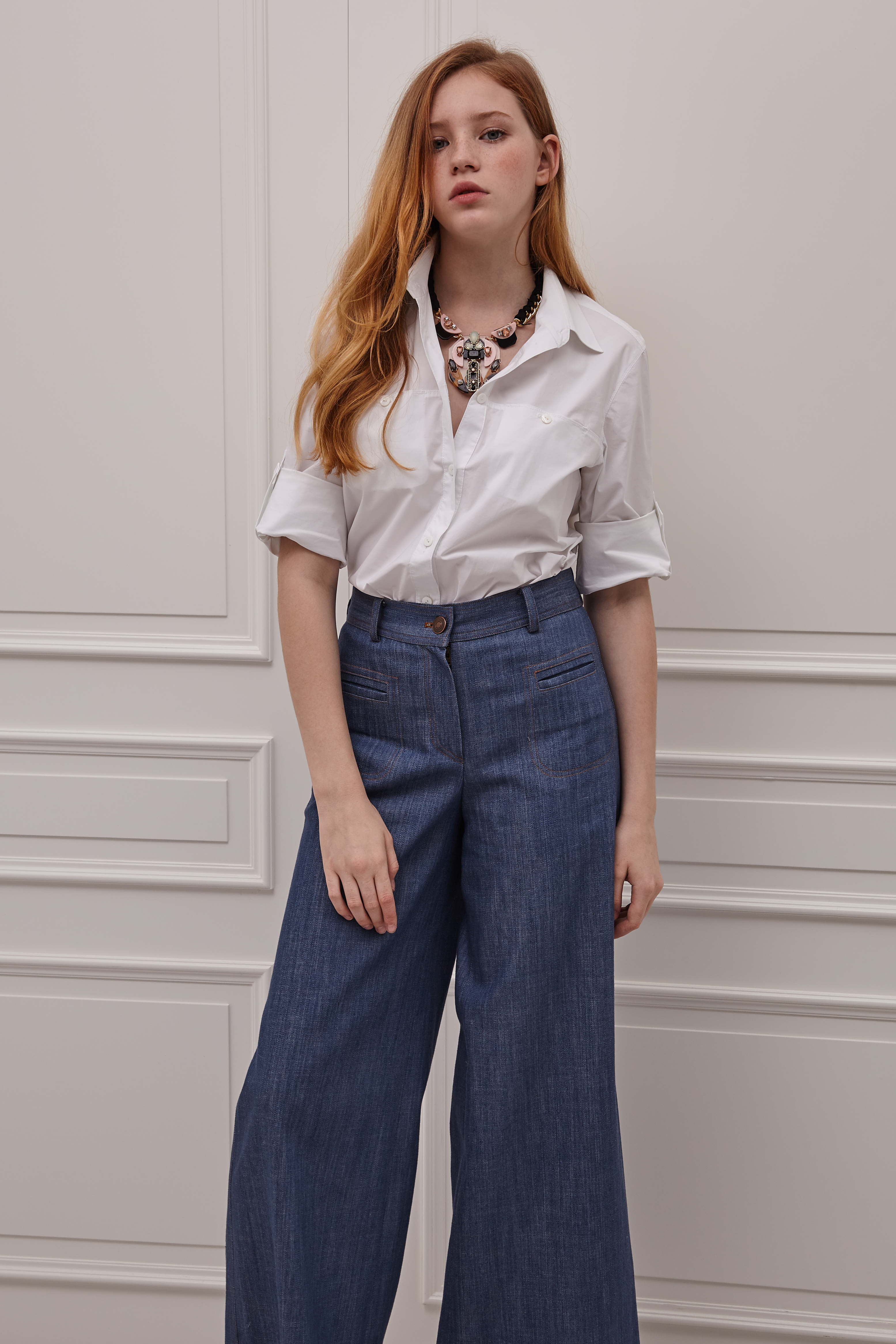 LOOK 44