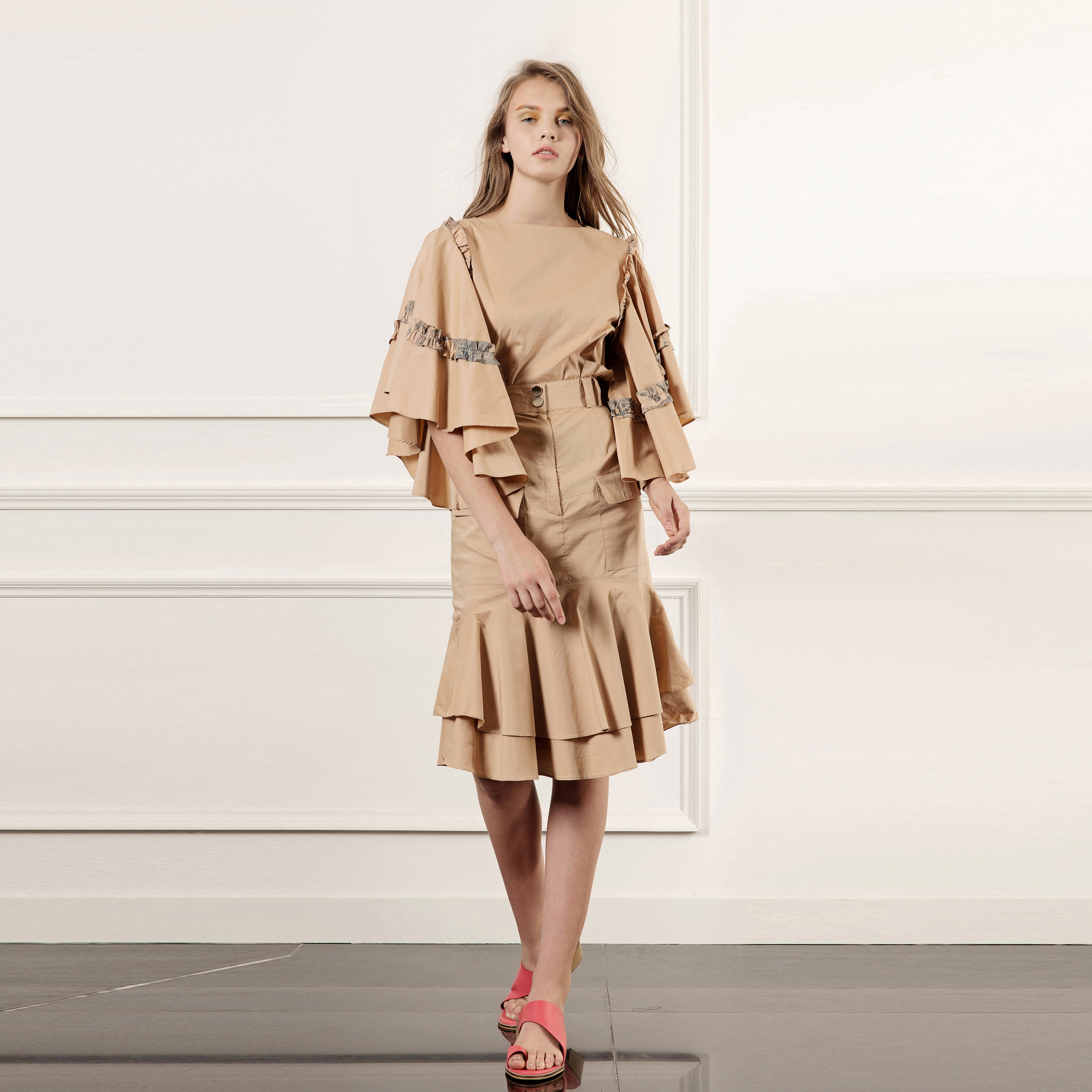 LOOK 4