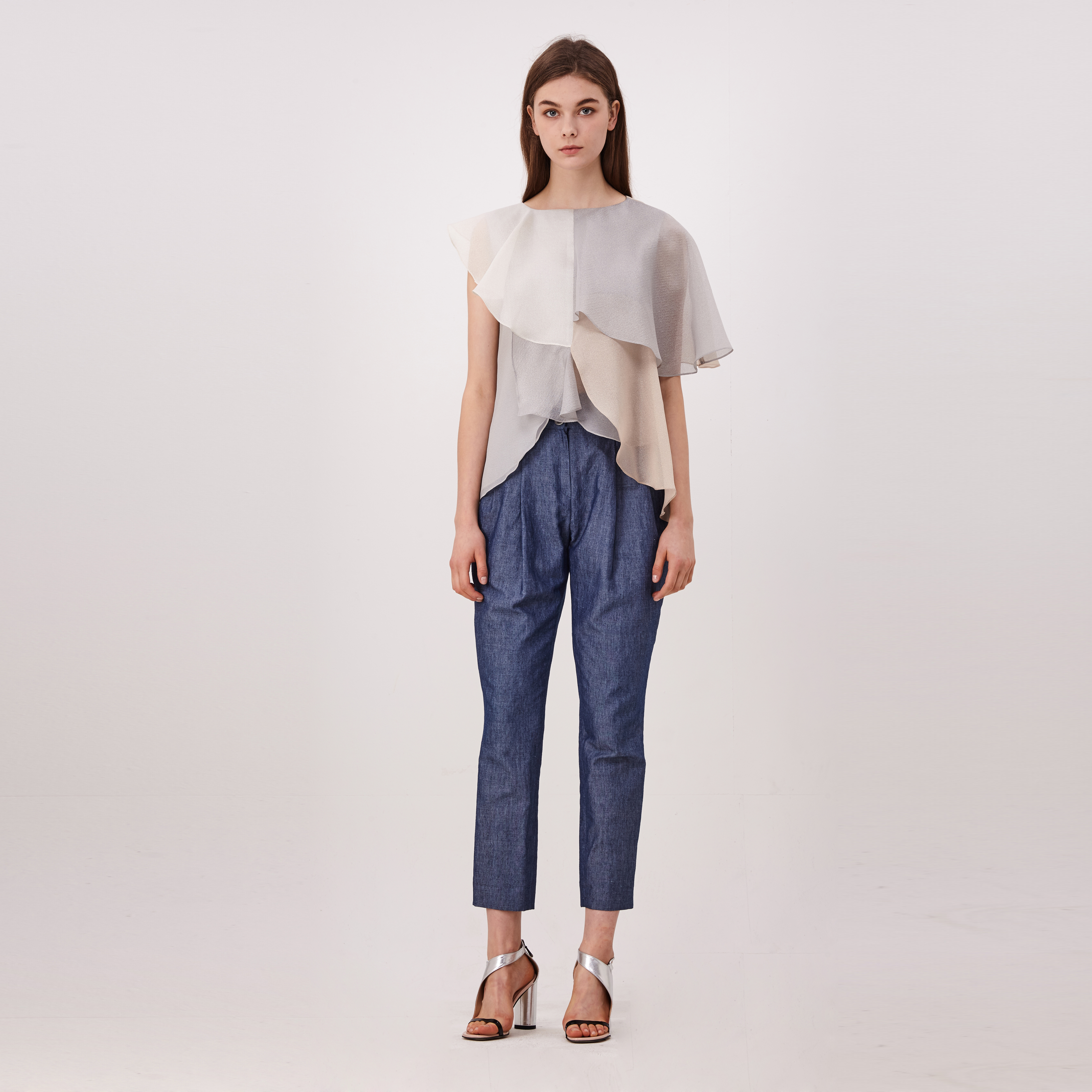 LOOK 48