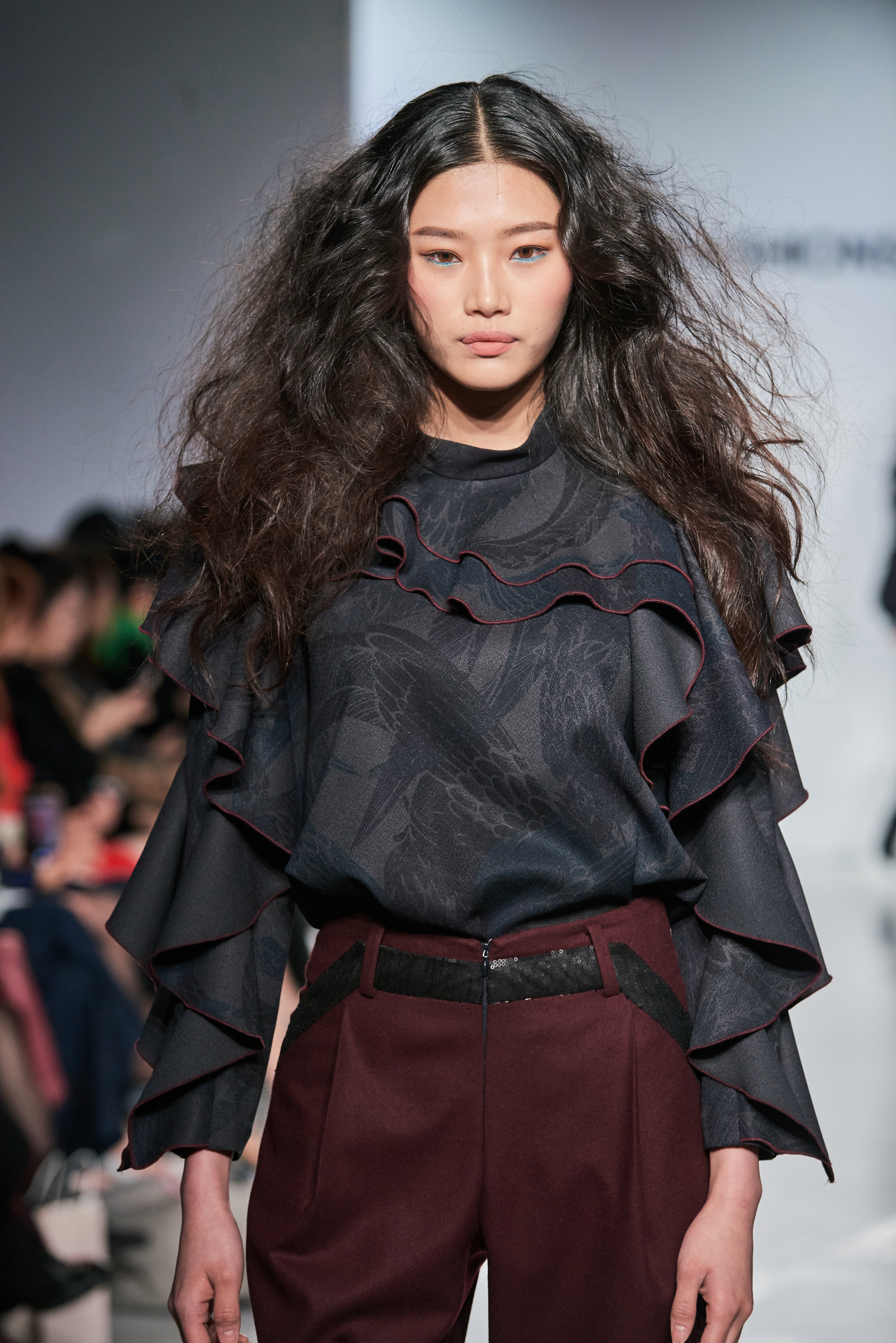 LOOK 3