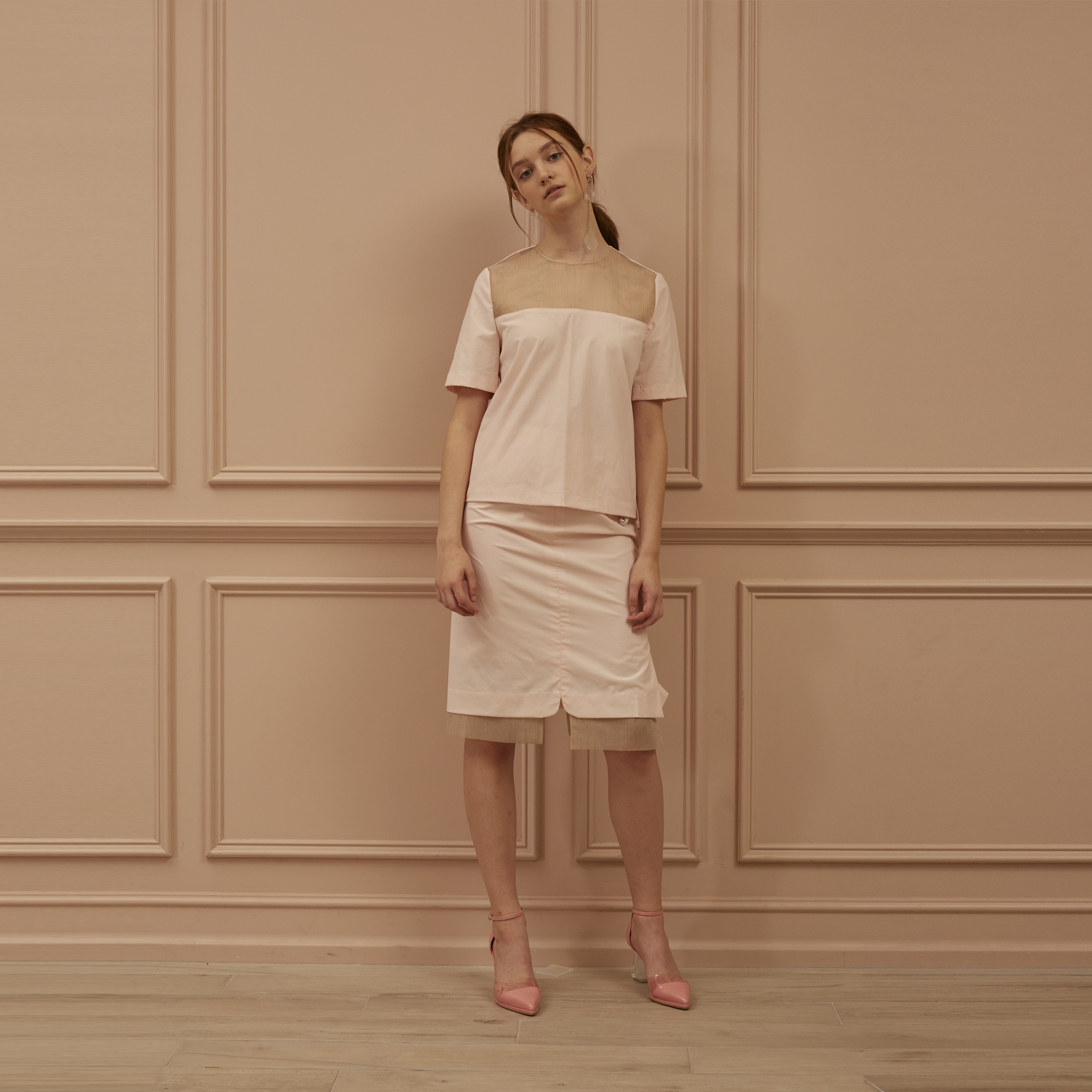 LOOK 34