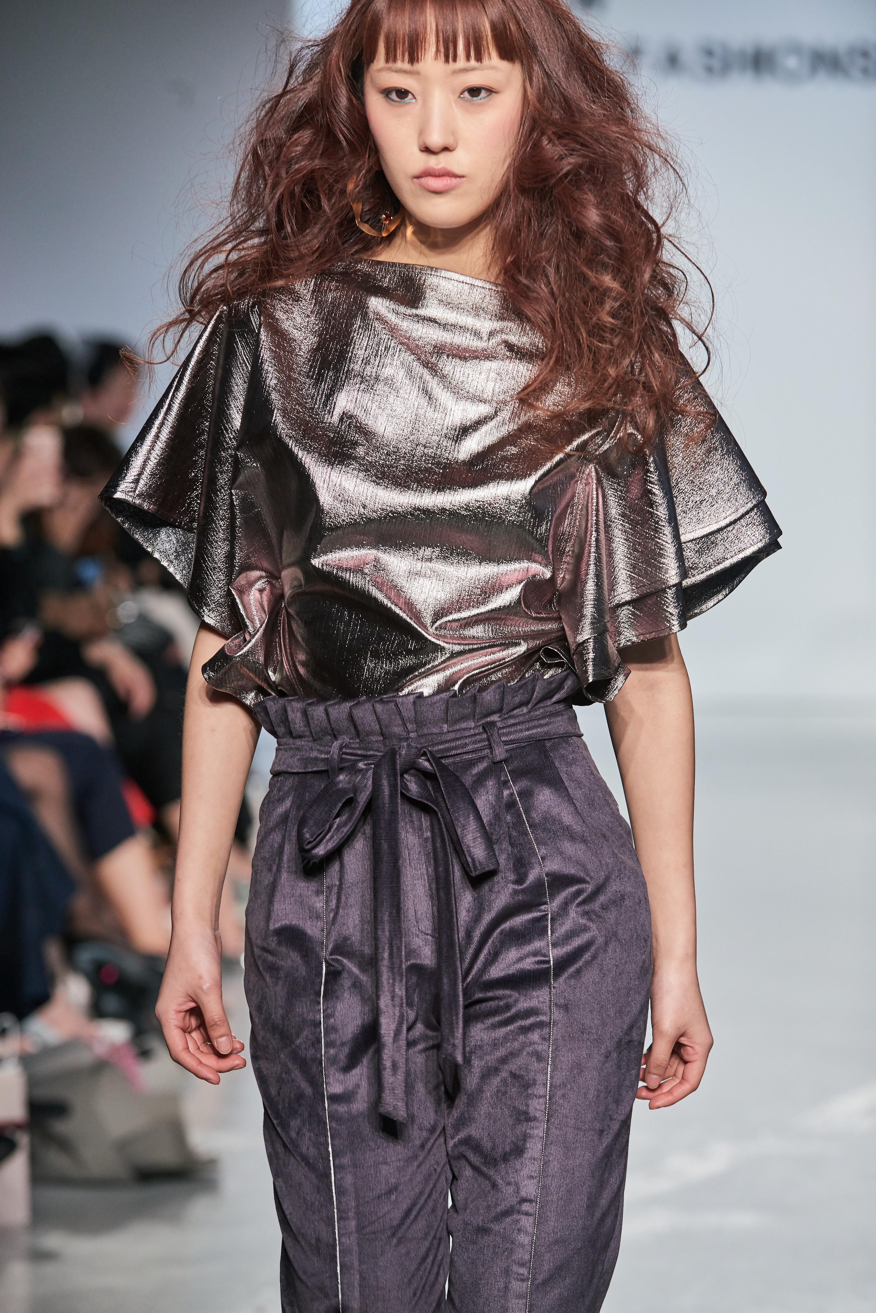 LOOK 11