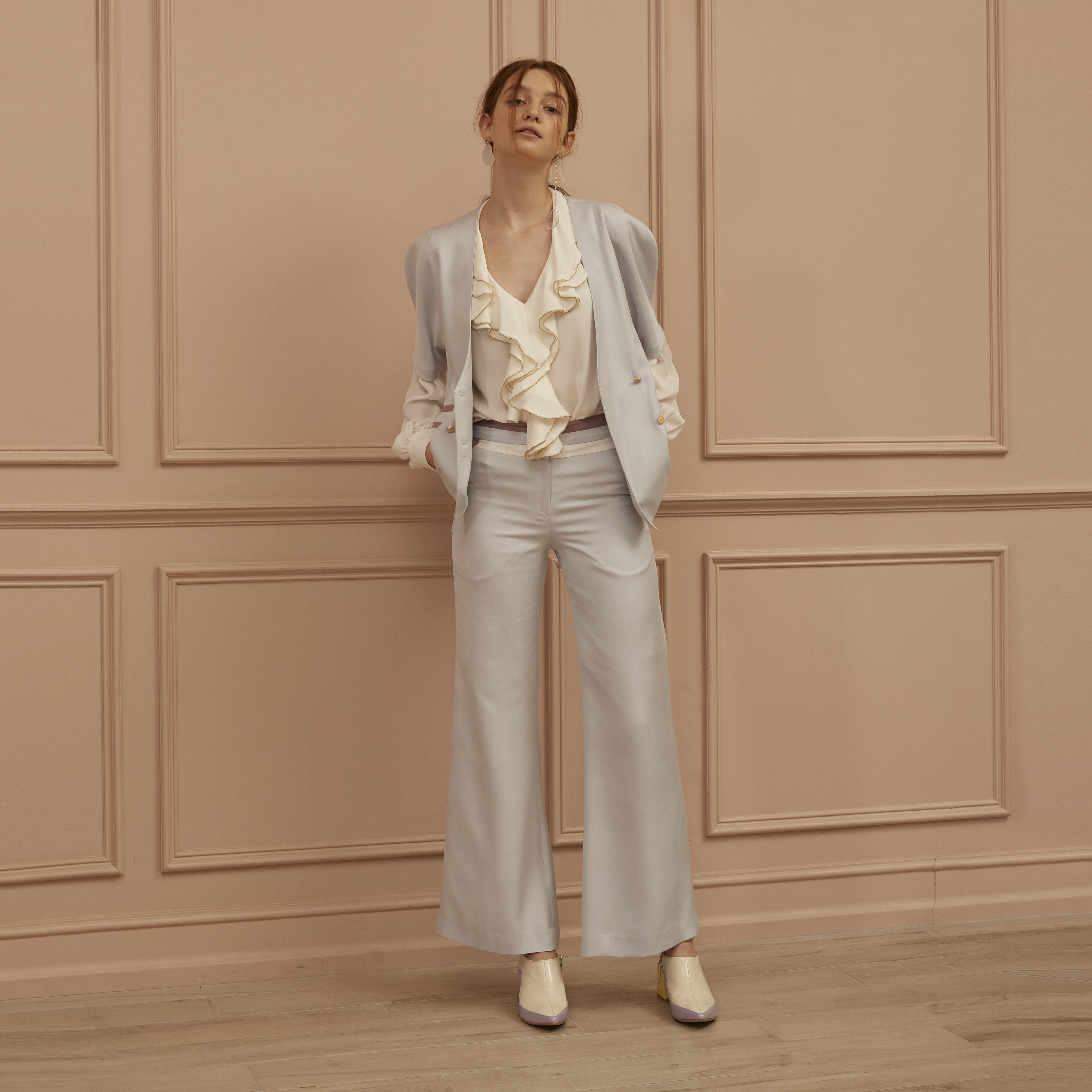 LOOK 61