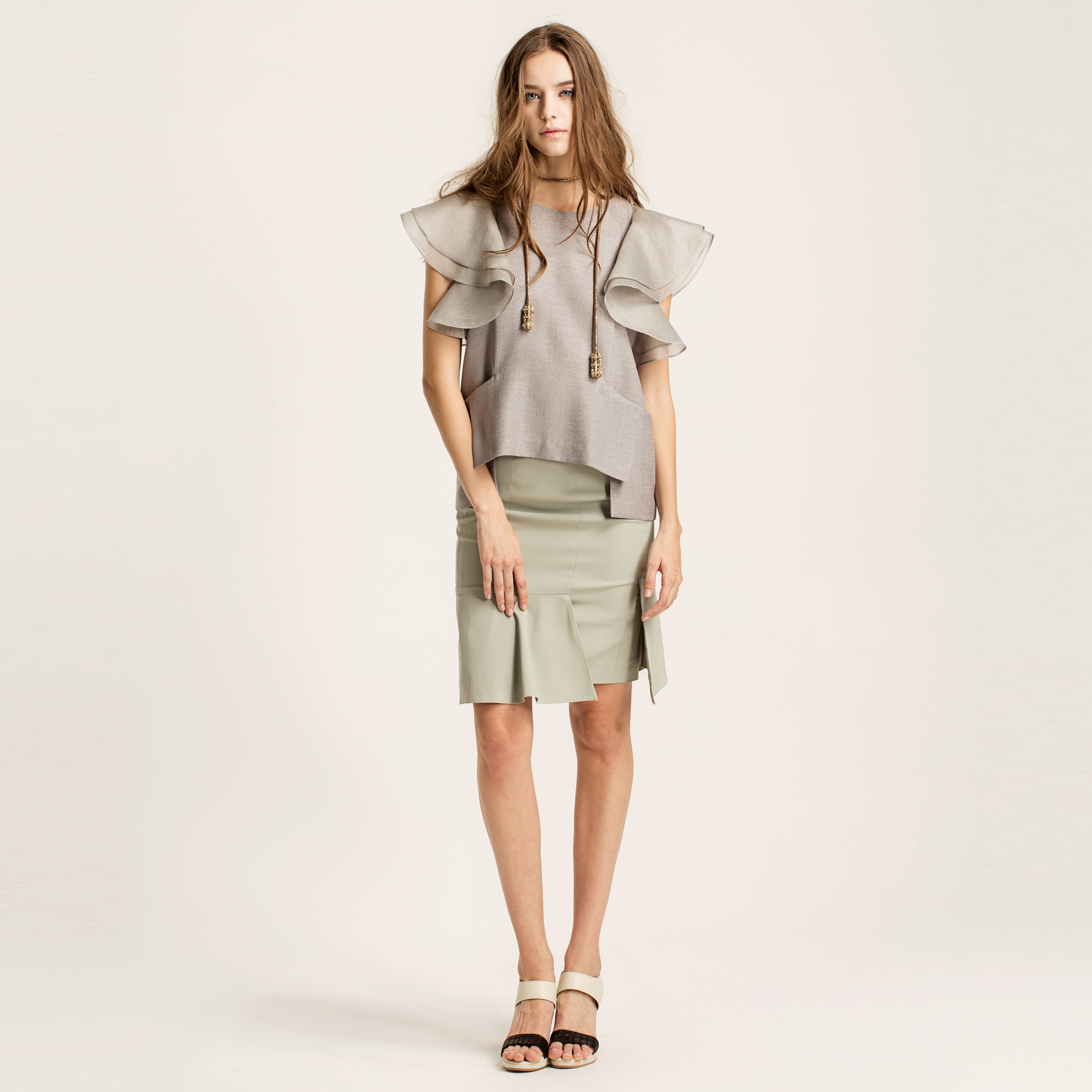 LOOK 32