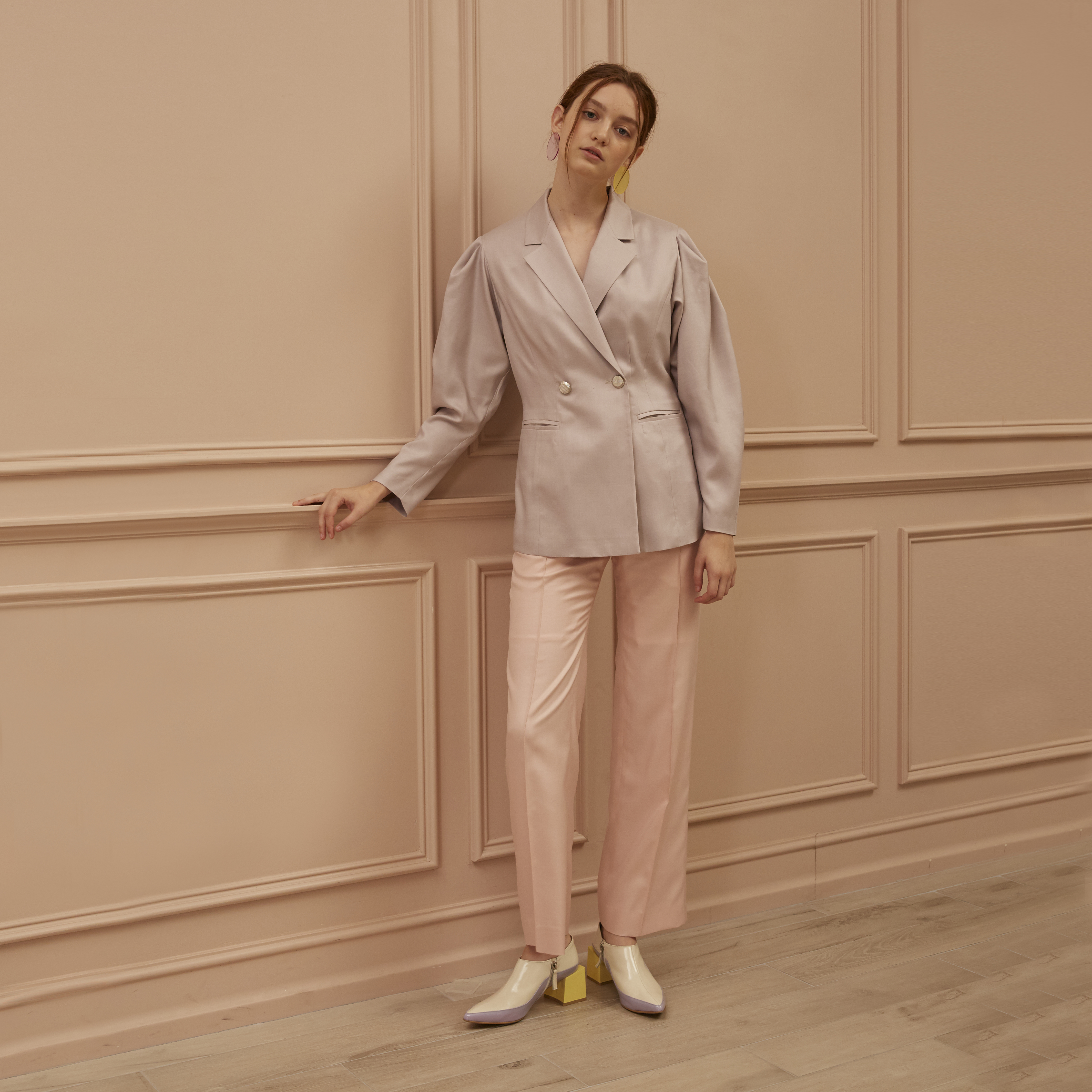 LOOK 63