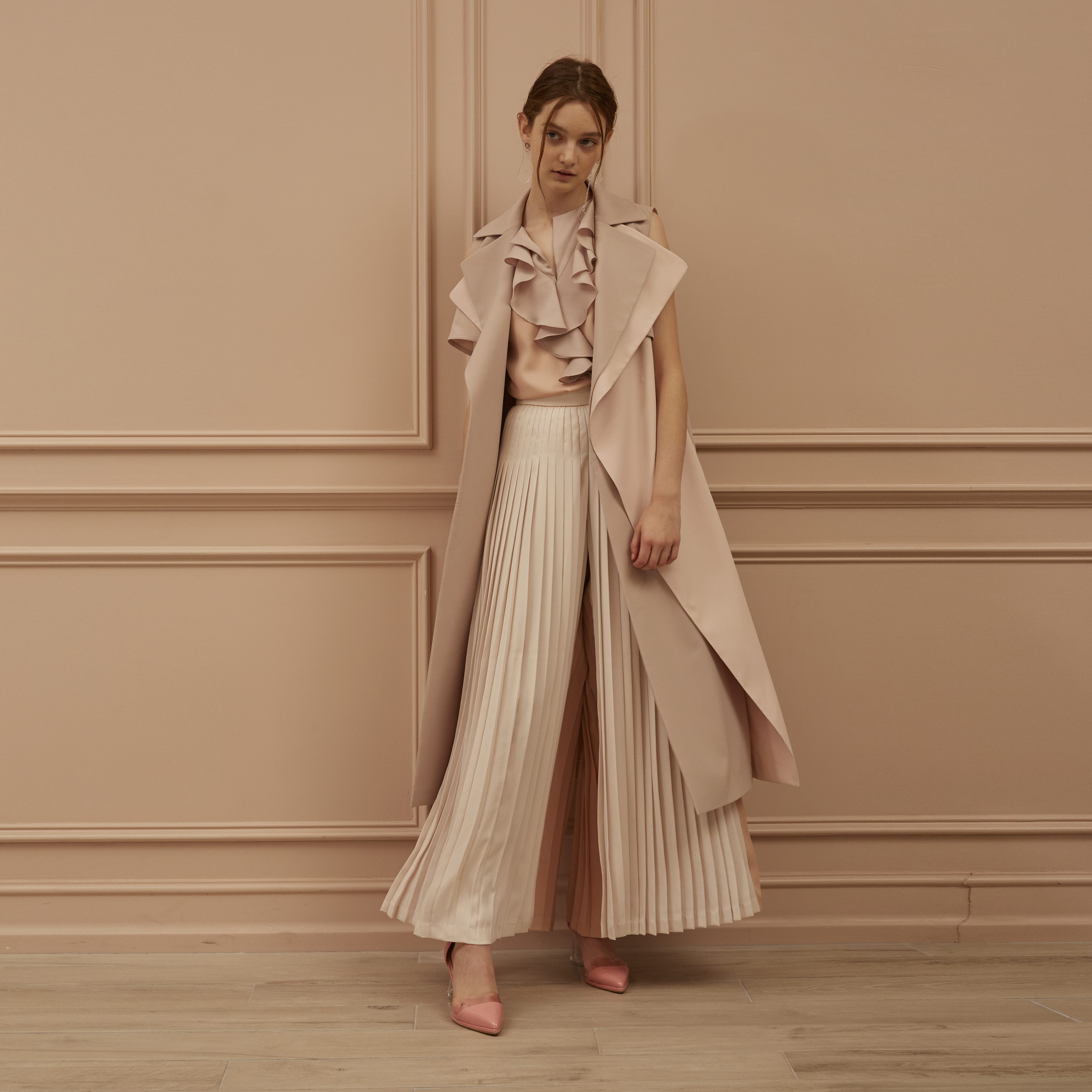 LOOK 4