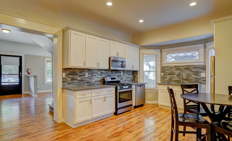 DSC01977_8_9 (1)_edited.jpg