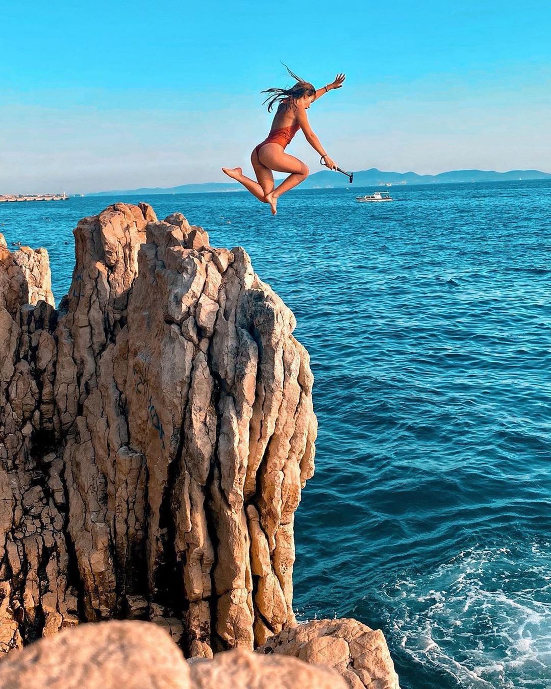 Salto de acantilado