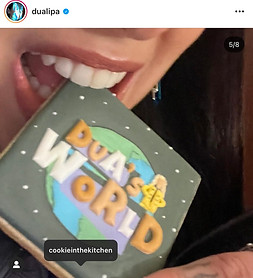 dua lipa 2.JPG