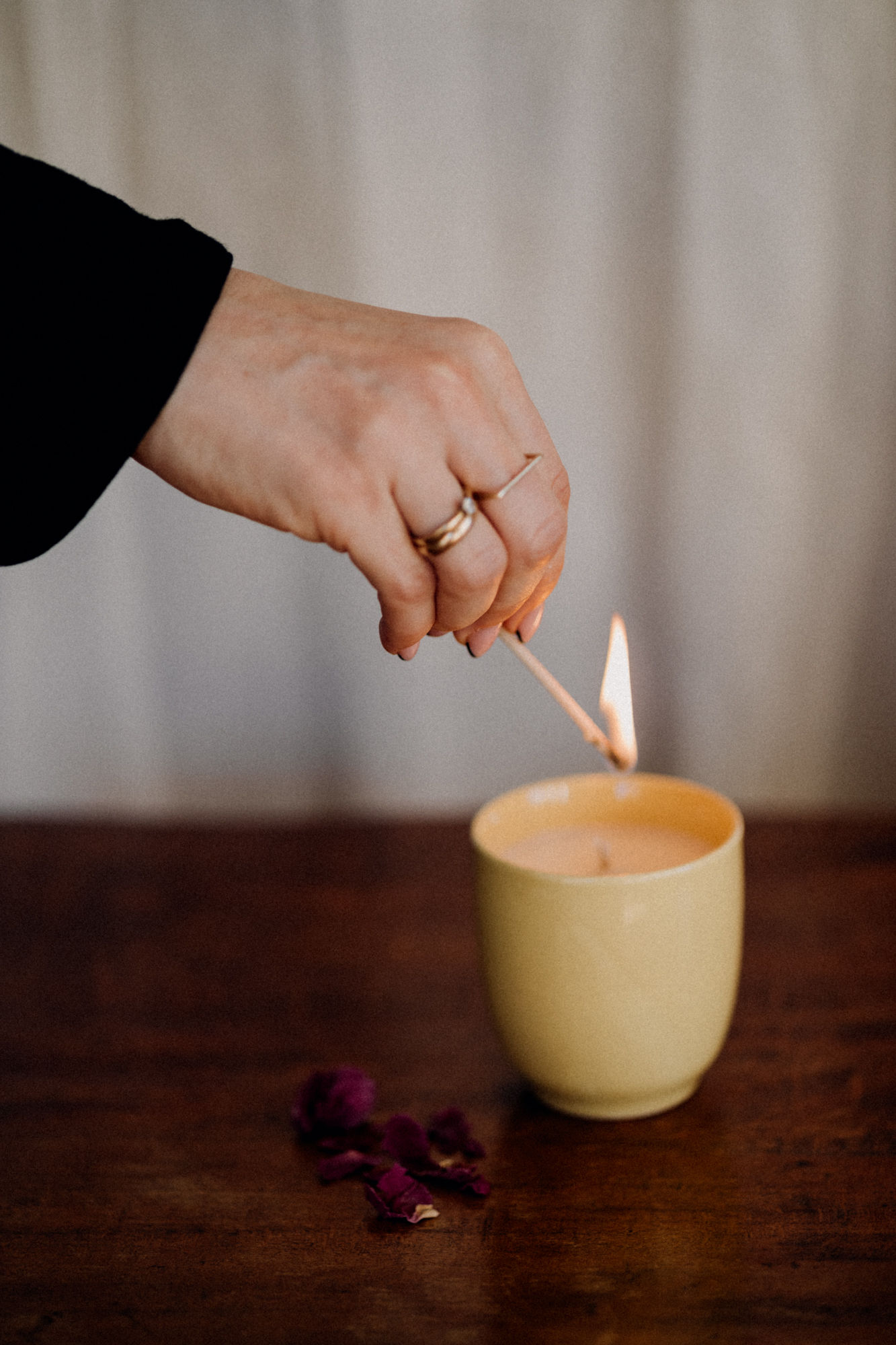 Butter Yellow Jaś | Paczula