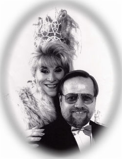 Mae O'Naise and David Hansen