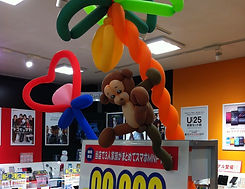 携帯ショップ出張イベント。バルーンアート