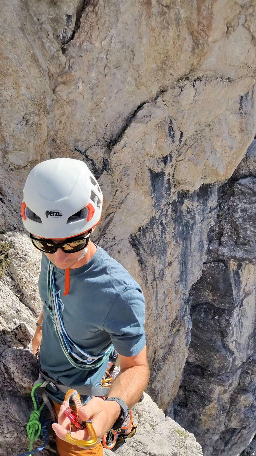 Exposed climbing high on Castelletto Inferiore.