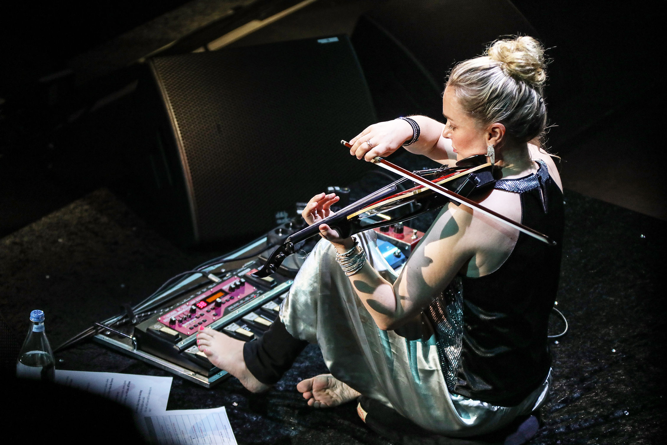 One-Violin-Orchestra_2025-03-14_Berlin_Dana-Barthel_look-of-life_6344_ 2.JPG