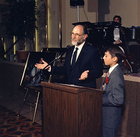 Rabbi Lehrfield & Avi Beckerman October 16, 1988..jpg