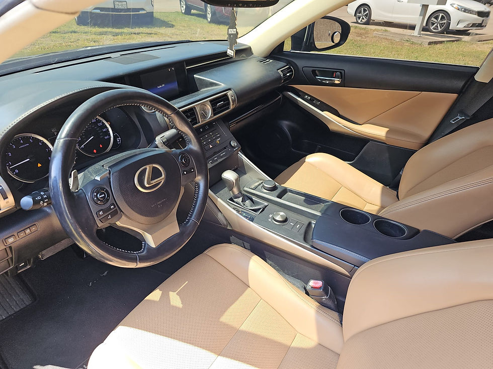 Thumbnail: Lexus is 2015