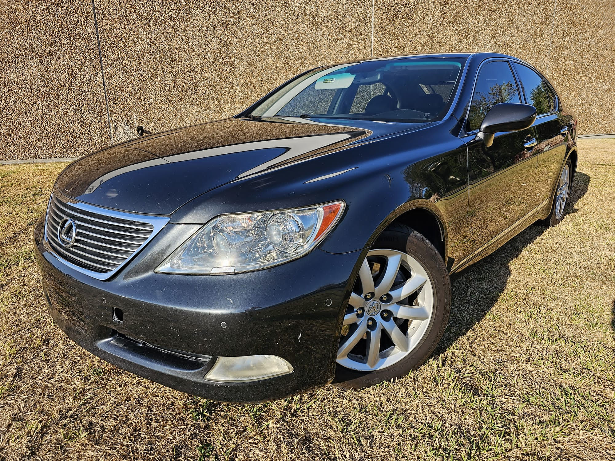 Lexus  LS 460 2008