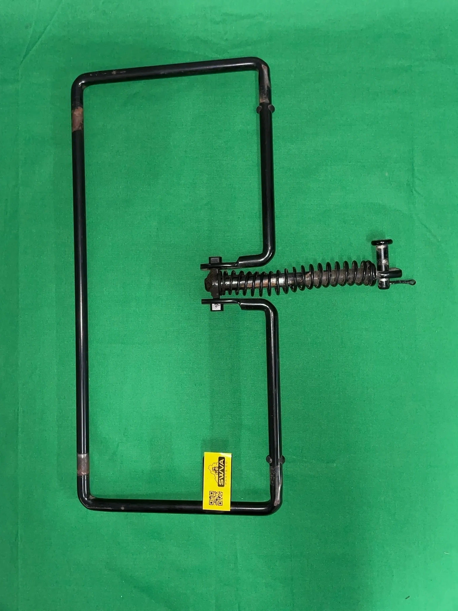 John Deere AM121109 Rod