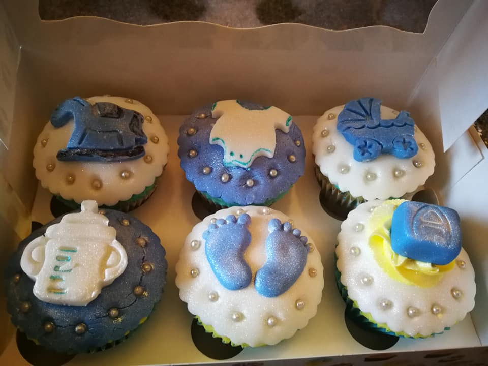 baby cupcakes.jpg