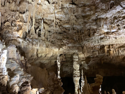 Natural Bridge Caverns