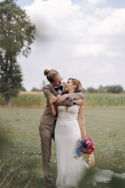 Festivalhochzeit in Antwerpen – Freie Trauung mit Streetfood & Live-Musik begleitet von  Matthias Wendling Fotografie