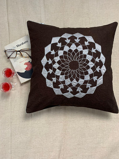 Hand applique Cushion