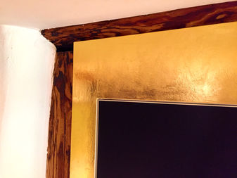 Wand und Raum Gestaltung mit Blattgold