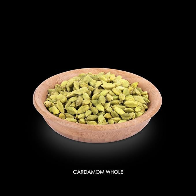 Thumbnail: Ancient cultured Cardamon Whole in a gold Tin