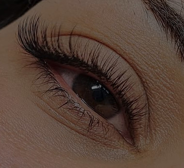 Brown Minimalist Beauty Lash Extensions Instagram Post (Instagram Post (45)).jpeg