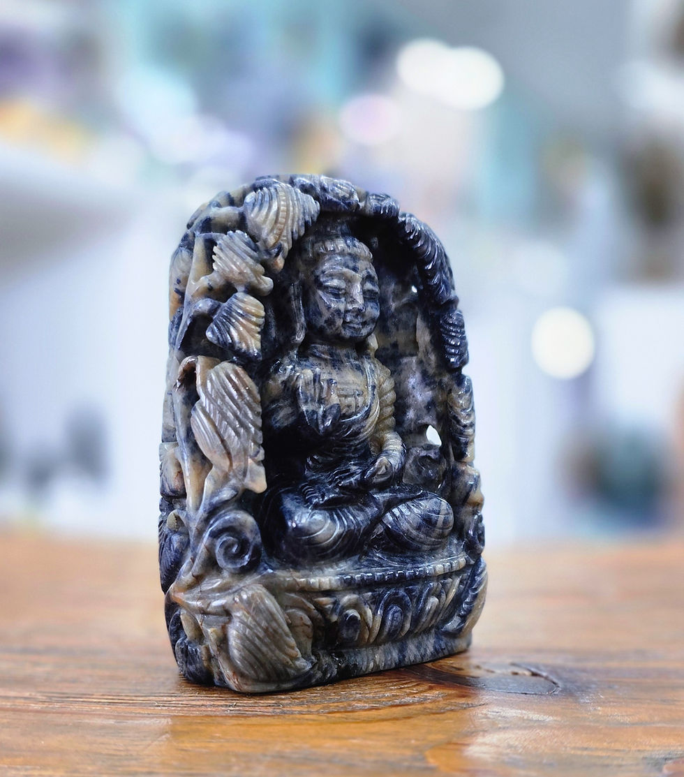 Thumbnail: Sapphire Handcarved Buddha Statue
