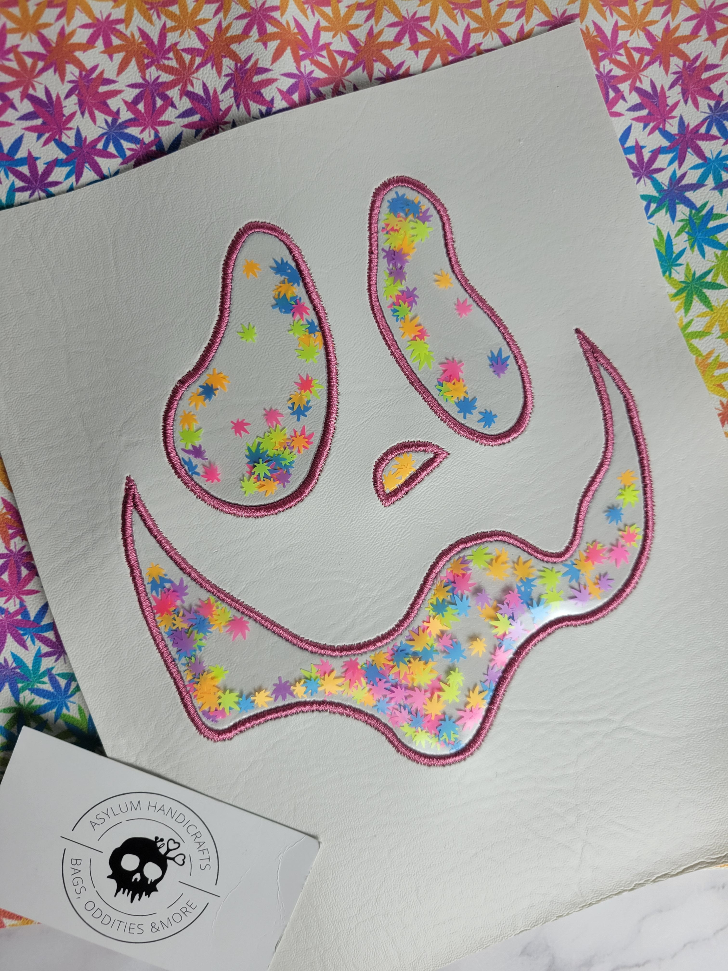 Stoner pumpkin face applique stand alone