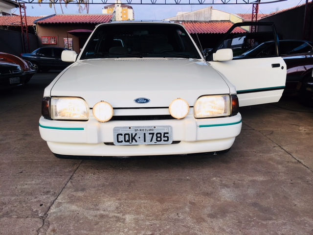 Miniatura: ESCORT XR3 BENETTON 1989