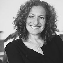 Diane Perlman_BW.jpeg