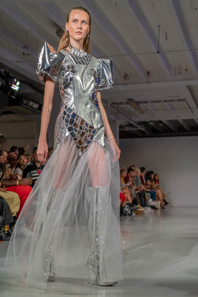 Light-Shadow-x-Esa-Liang-x-Punk-Rave-Maria-Dyshkant-The-Upcoming-55