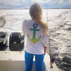 _jenimarie92 showing off her  ladies Mahi Anchor ladies V-neck performance long sleeve! Give her a f