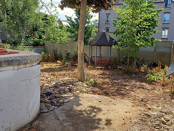 arrivée au jardin avant.jpg