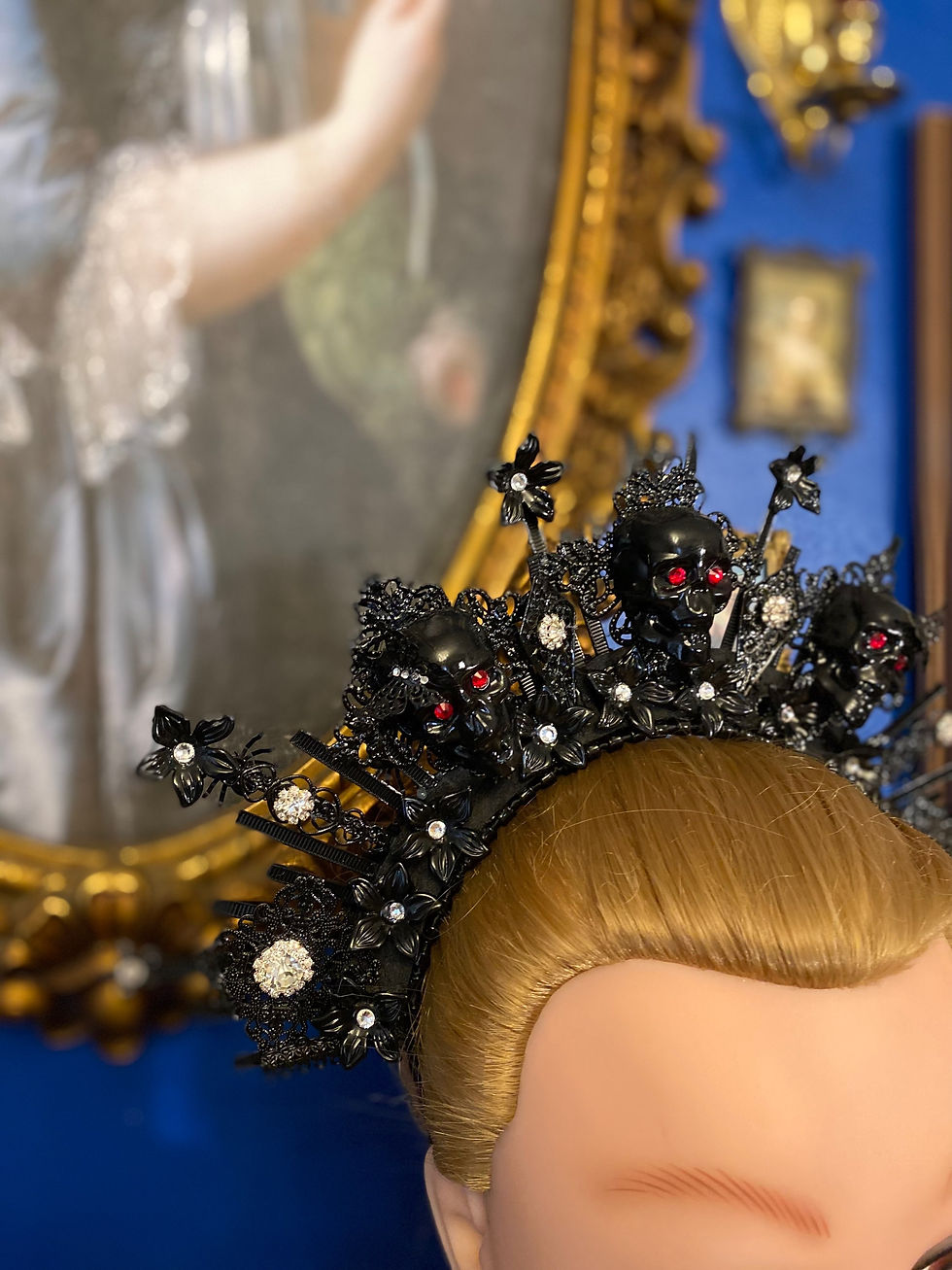 Thumbnail: Skull Halo Crown
