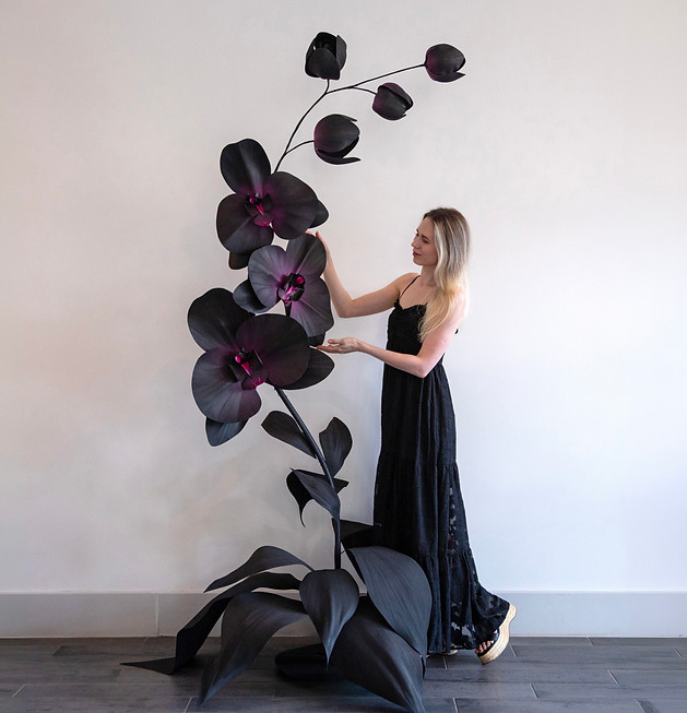 Black-Orchids-Sculpture-by -Alina-Blossom.jpeg