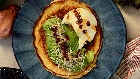OATMEAL AND COTTAGE CHEESE PANCAKES