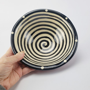 Spiral soup bowl