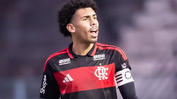 Flamengo acerta venda de zagueiro da base para clube da Turquia